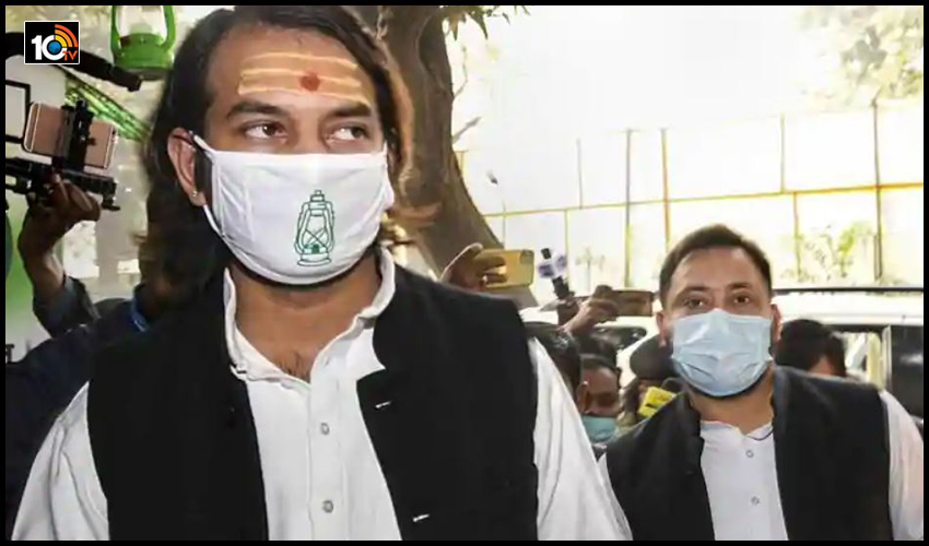 ‘కొవిడ్ వ్యాక్సిన్‌ను ప్రధాని మోడీనే ముందుగా తీసుకోవాలి’